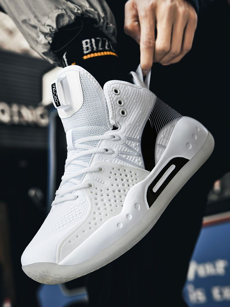 Basketball Sneaker 15