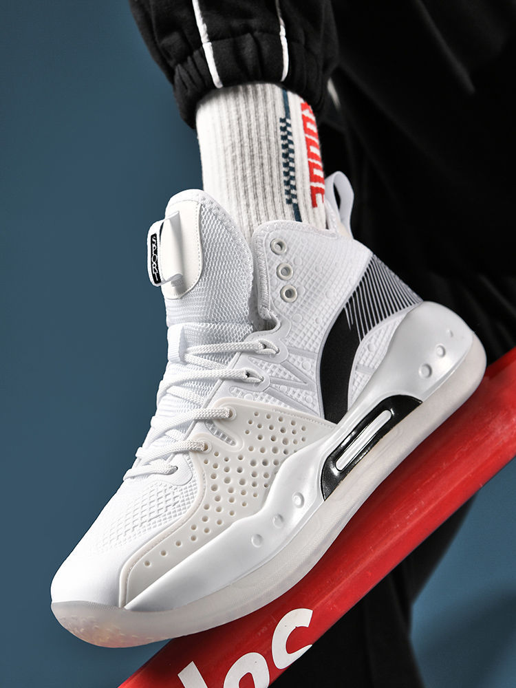Basketball Sneaker 9