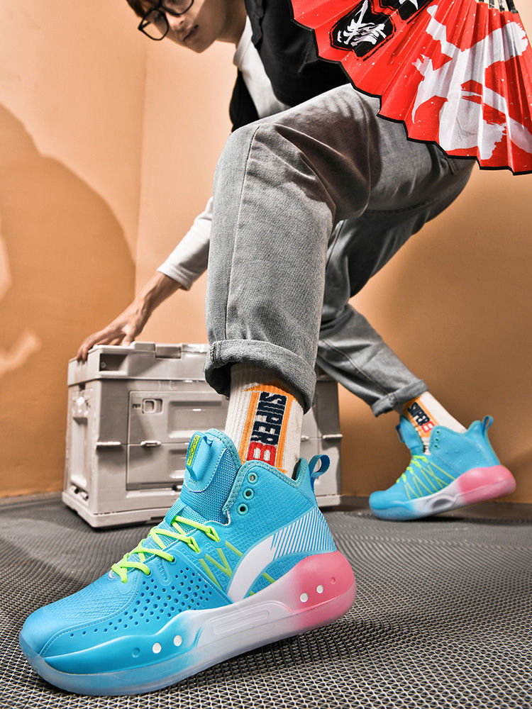 Basketball Sneaker 17