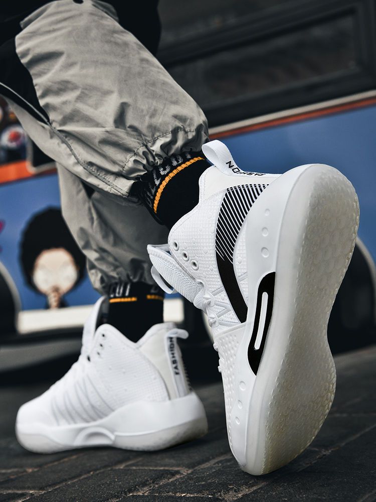 Basketball Sneaker 13